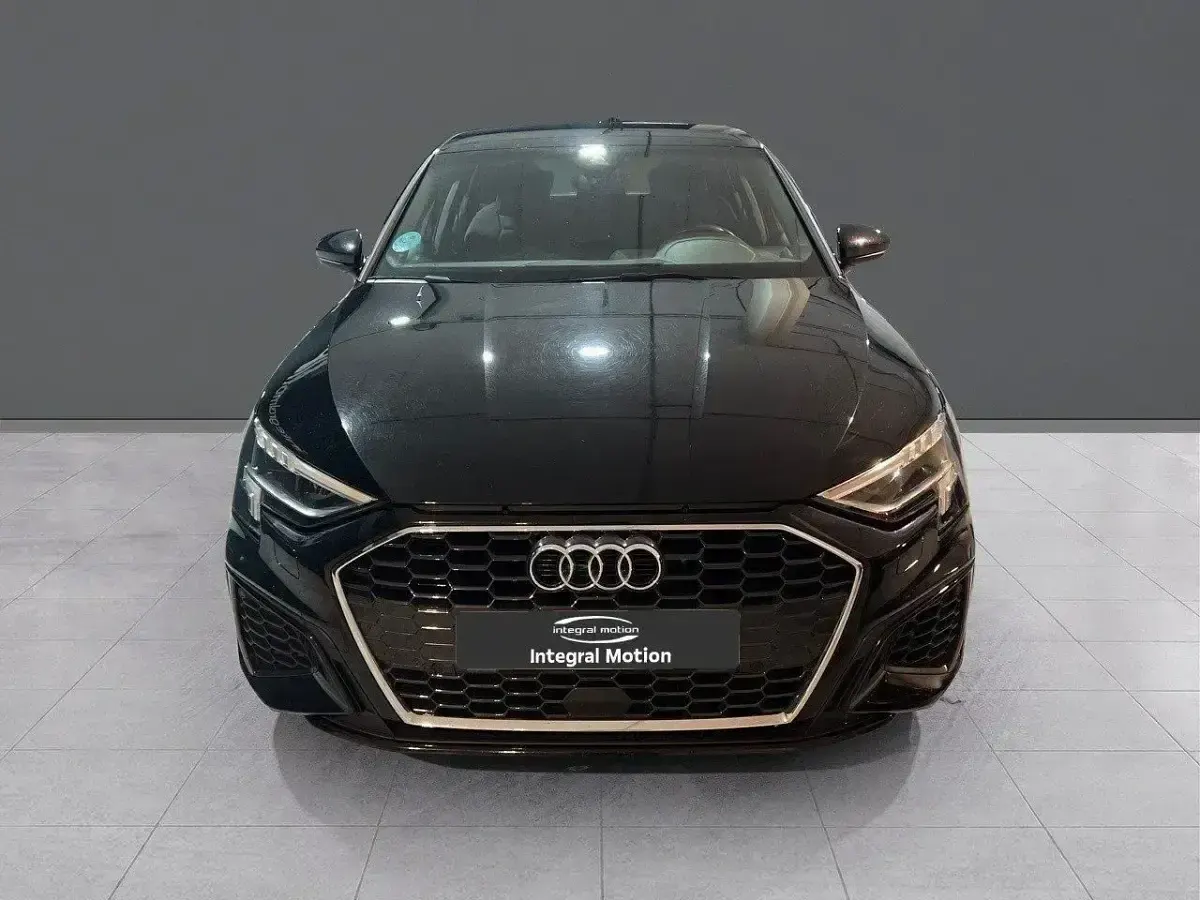 Usado Audi A3 S-Line 150 CV (110 kW) 2023 Negro Berlina