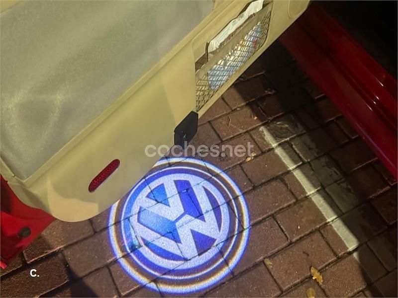 Rojo Usado 2001 VW Beetle Berlina | 2500 € (Precio justo) - Imagen 1/4