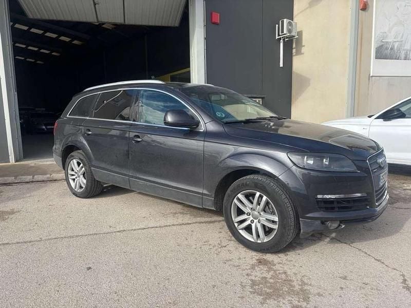 Usado Audi Q7 241 CV (177 kW) 2007 Negro SUV