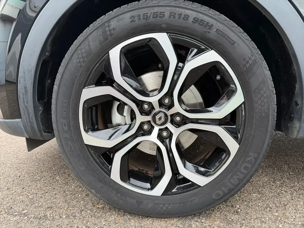 Usado Renault Arkana Intens 145 CV (106 kW) 2022 Negro SUV