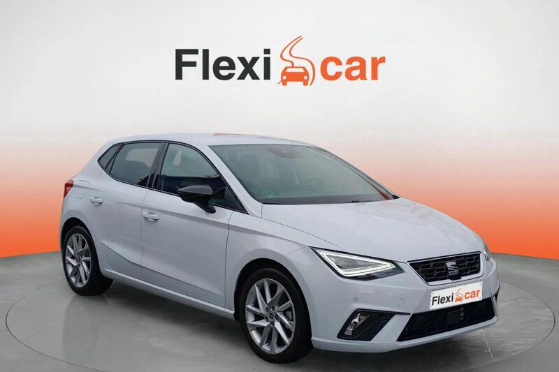 Blanco Usado 2024 Seat Ibiza FR Berlina | 17.390 € (Super precio) - Imagen 1/4
