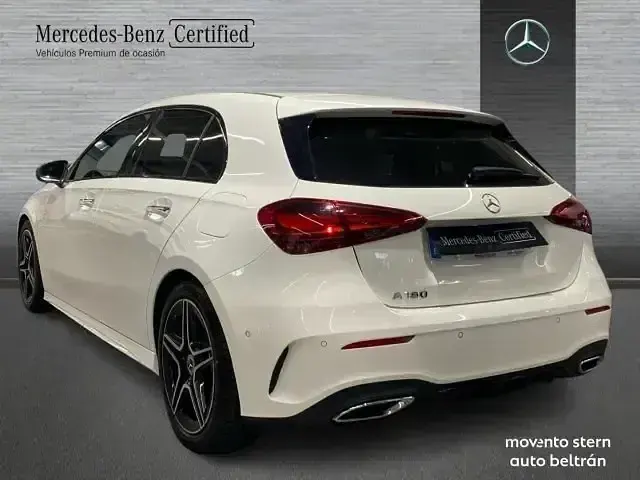 Usado Mercedes A180 Advanced 136 CV (100 kW) 2025 Blanco polar Utilitario