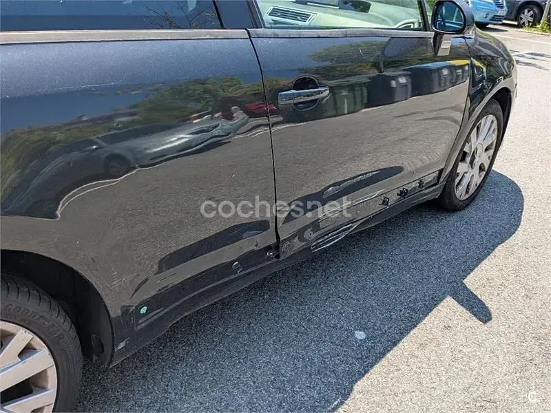 Usado Citroën C4 110 CV (80 kW) 2005 Negro Berlina