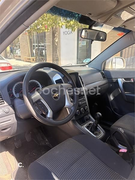 Usado Chevrolet Captiva LS 136 CV (100 kW) 2009 Beige SUV