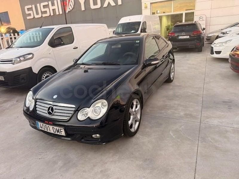Usado Mercedes C200 Sport Edition 122 CV (89 kW) 2005 Azul Berlina