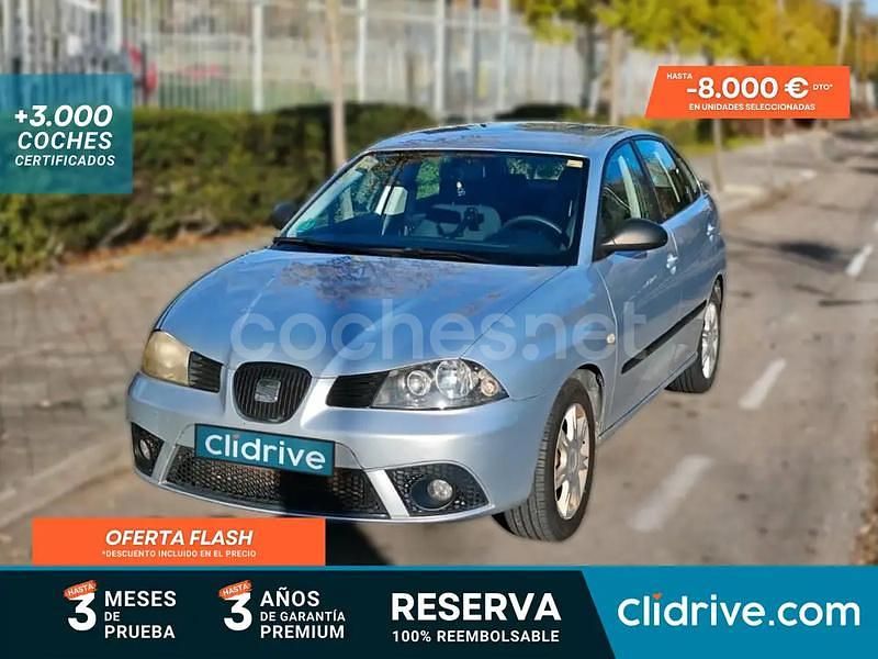 Gris / plata Usado 2006 Seat Ibiza Reference Berlina | 5190 € (Caro) - Imagen 1/3