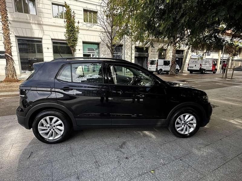 Usado VW T-Cross Sportline 110 CV (80 kW) 2021 Negro SUV