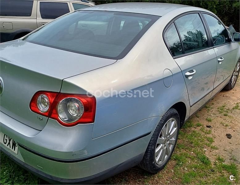 Brugt VW Passat Advance 110 HK (80 kW) 2010 Grå Sedan