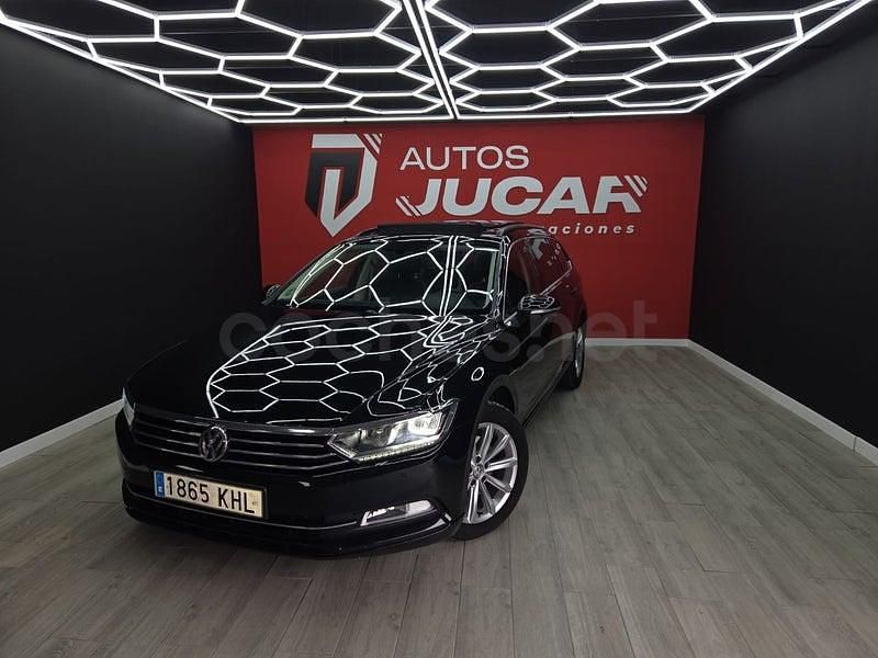 Usado VW Passat Advance 150 CV (110 kW) 2018 Negro Familiar