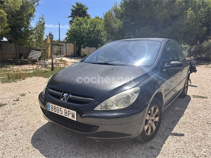 Negro Usado 2001 Peugeot 307 Berlina | 2400 € (Precio justo) - Imagen 1/1