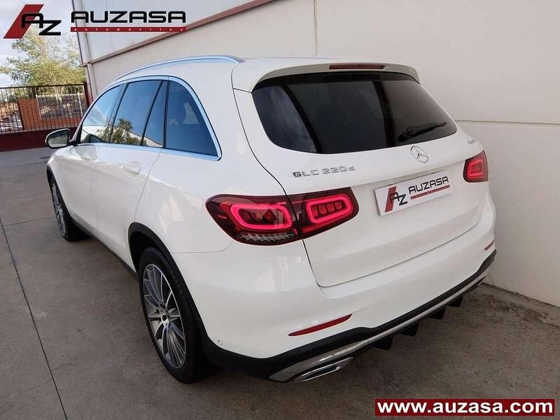 Usado Mercedes GLC220 194 CV (142 kW) 2022 Blanco SUV