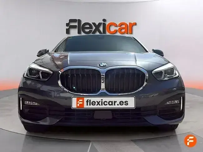 Usado BMW 118 140 CV (102 kW) 2020 Negro Utilitario
