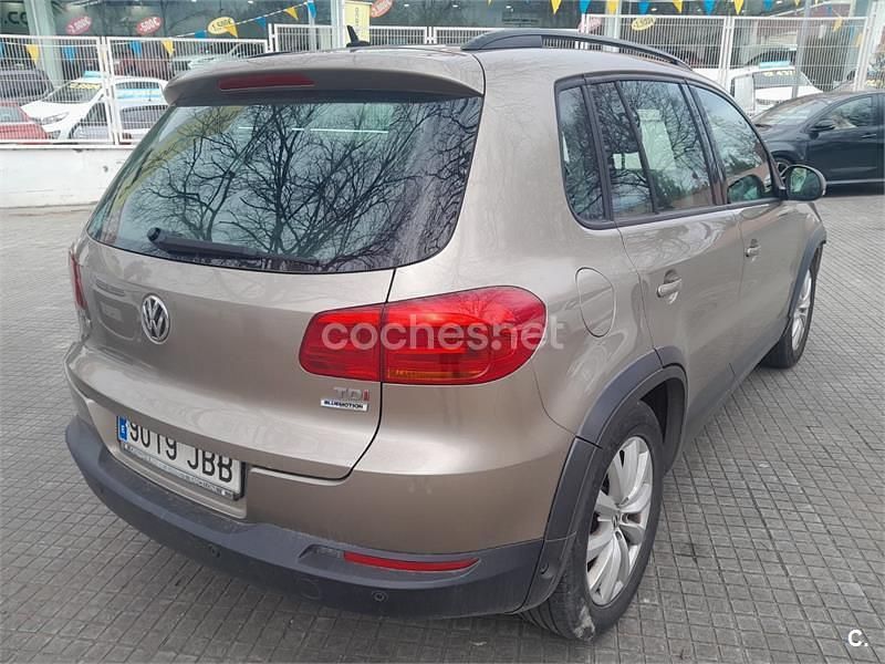 Usado VW Tiguan 110 HP (80 kW) 2014 Bege SUV