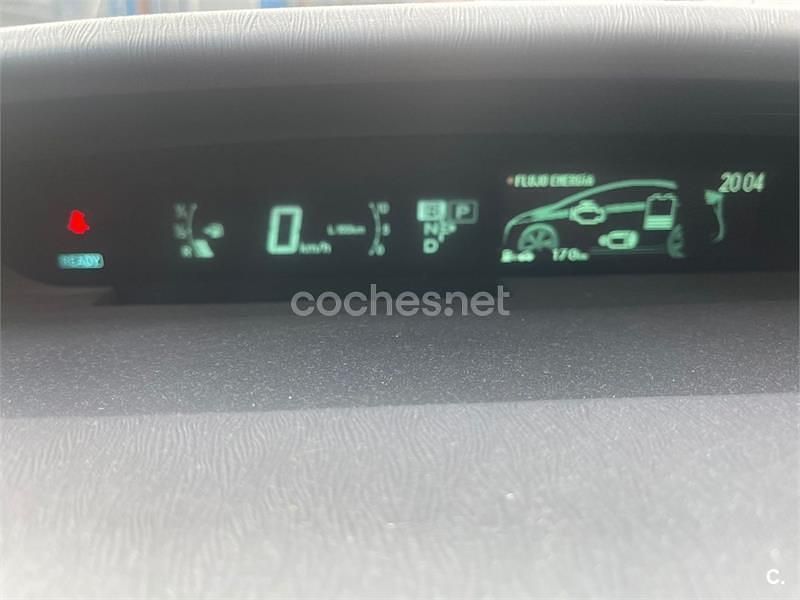 Usado Toyota Prius Executive 136 CV (100 kW) 2014 Azul Berlina