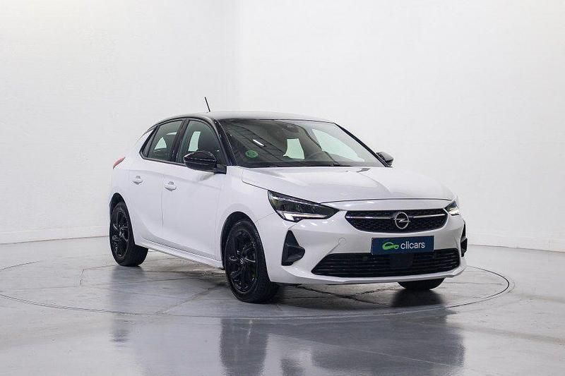 Usado Opel Corsa GS Line 100 CV (73 kW) 2022 Blanco Utilitario