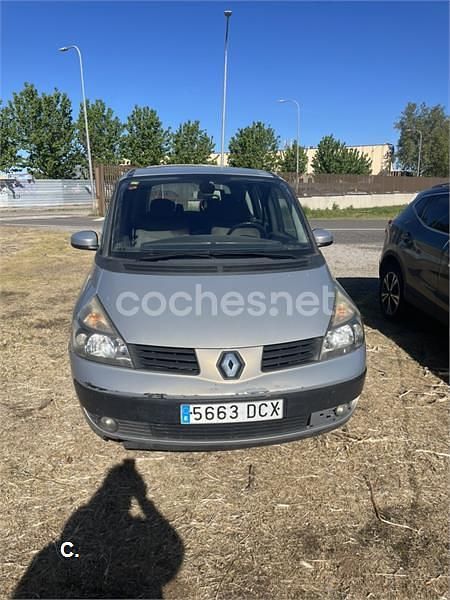 Usado Renault Espace Privilege 150 CV (110 kW) 2004 Beige Monovolumen