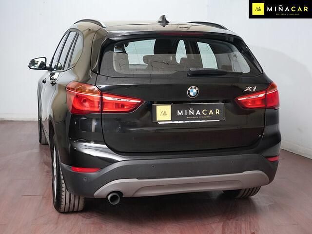 Usado BMW X1 150 CV (110 kW) 2017 Negro SUV