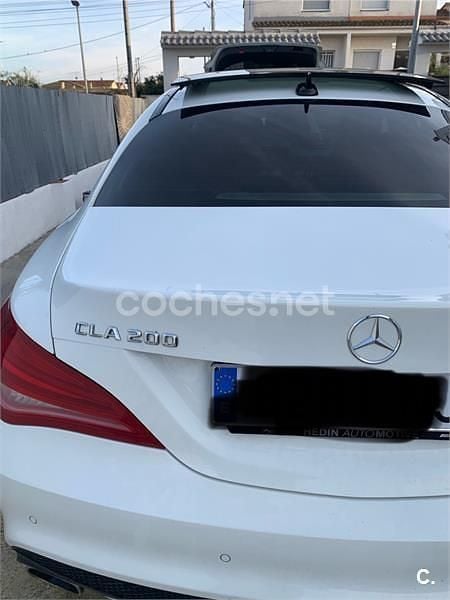 Blanco Usado 2015 Mercedes CLA200 AMG line Berlina | 15.800 € (Buen precio) - Imagen 1/4