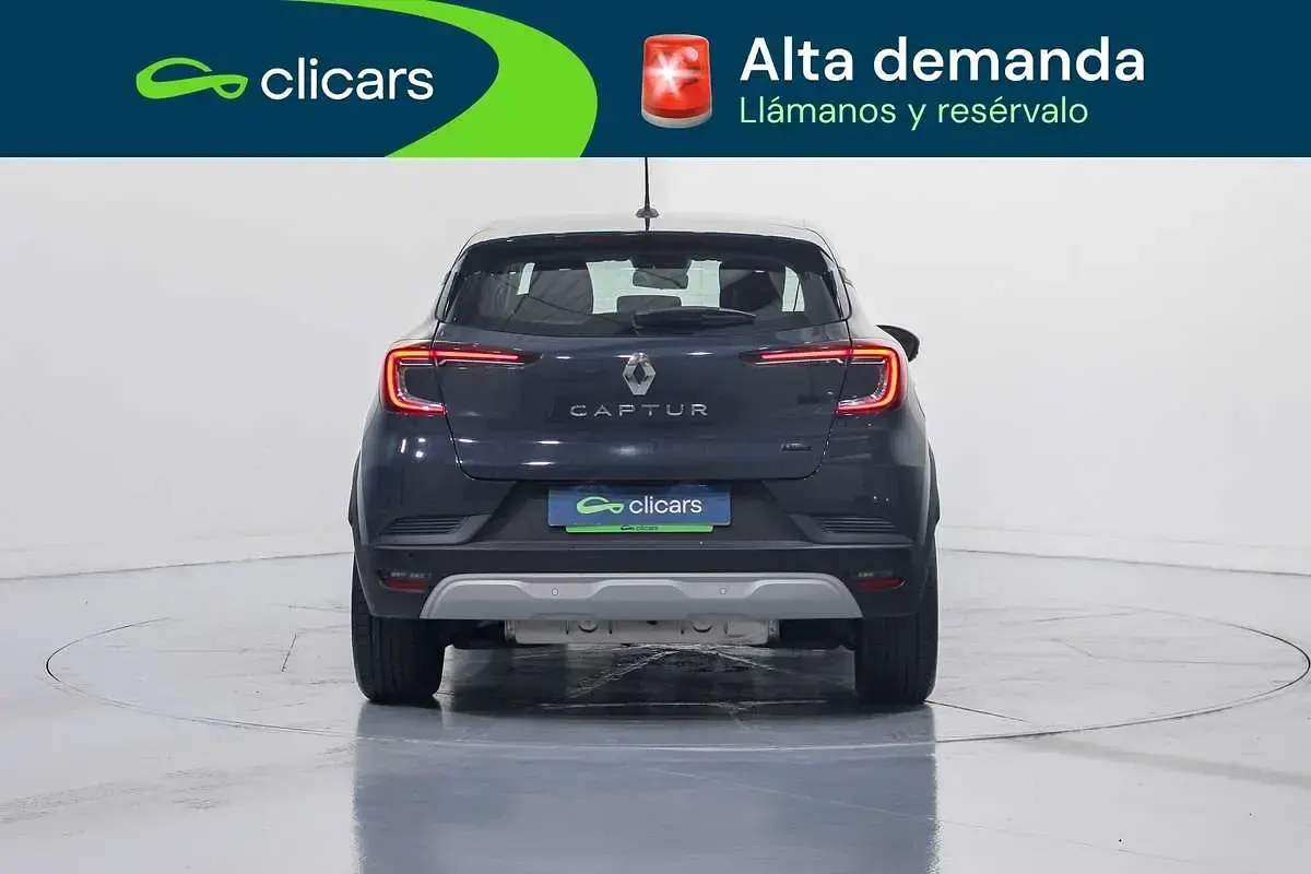 Usado Renault Captur Evolution 160 CV (117 kW) 2022 Azul SUV