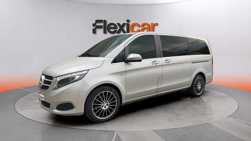 Usado Mercedes V250 Avantgarde 190 CV (139 kW) 2016 Gris Monovolumen