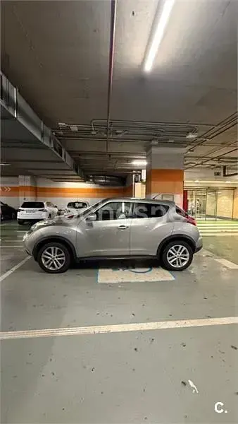 Usado Nissan Juke Shiro 110 CV (80 kW) 2012 Beige SUV