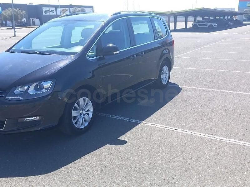 Usado VW Sharan Advance 140 CV (102 kW) 2012 Negro Monovolumen