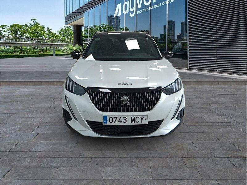 Usado Peugeot 2008 GT 130 CV (95 kW) 2022 Blanco SUV