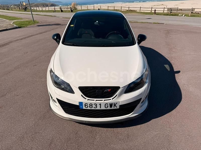 Usado Seat Ibiza SC CUPRA 180 CV (132 kW) 2010 Blanco Utilitario