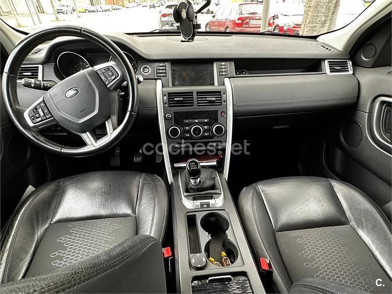 Usado Land Rover Discovery Sport SE 150 CV (110 kW) 2017 Gris / plata SUV