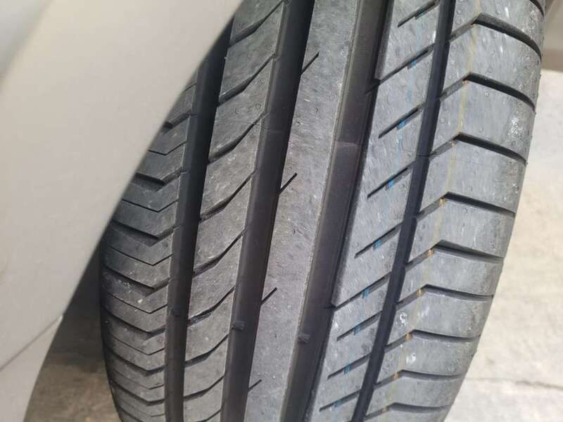 Usado VW CC 160 CV (117 kW) 2013 Plateado Berlina