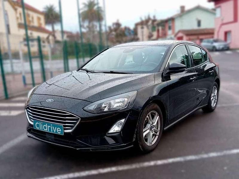 Usado Ford Focus Trend+ 125 CV (91 kW) 2019 Negro Utilitario