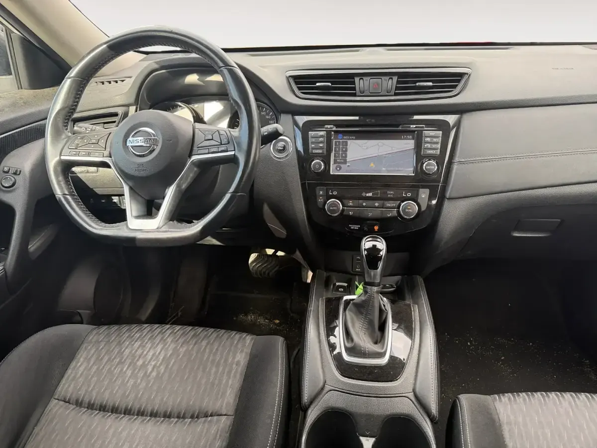 Usado Nissan X-Trail Acenta 150 CV (110 kW) 2019 Blanco SUV