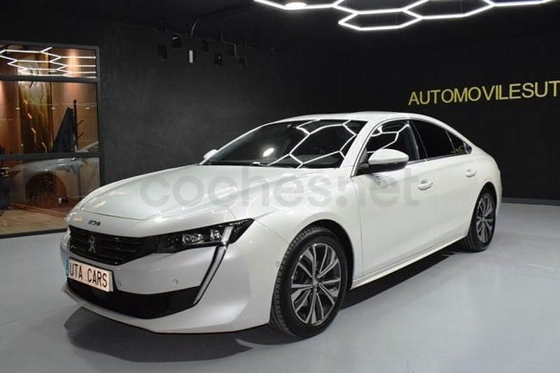 Usado Peugeot 508 Allure 130 CV (95 kW) 2021 Marrón Berlina
