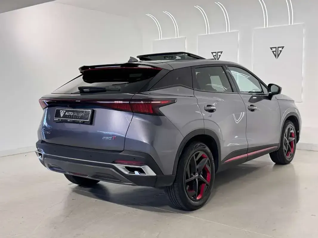 Usado Omoda 5 186 CV (136 kW) 2024 Gris SUV