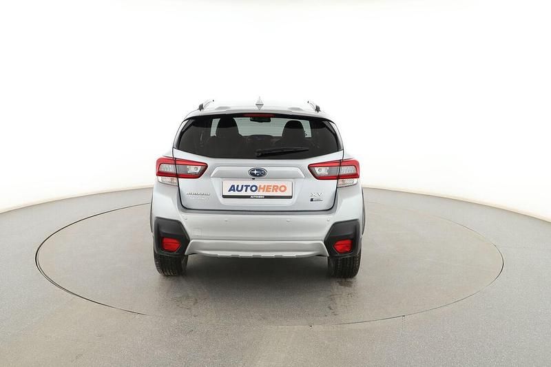 Usado Subaru XV 150 CV (110 kW) 2023 Gris SUV
