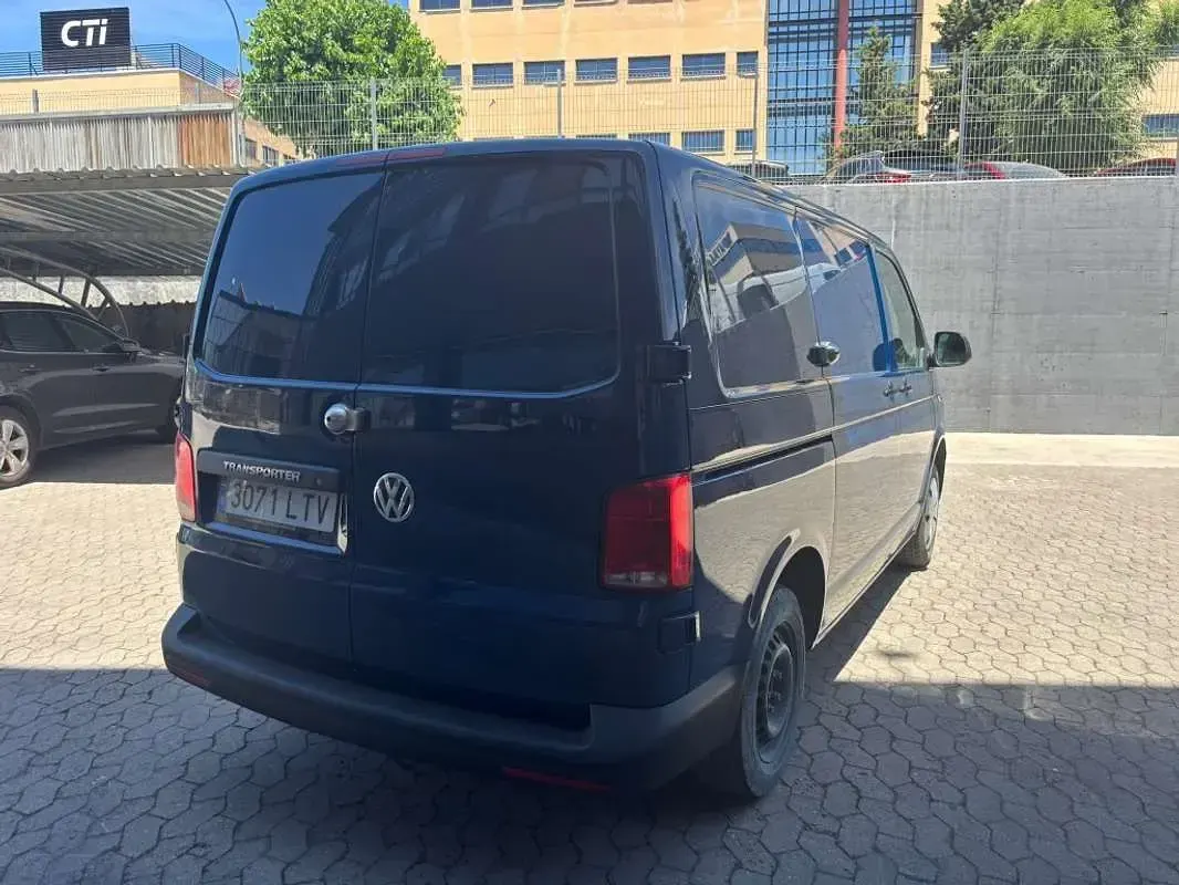 Usado VW T6.1 110 CV (80 kW) 2022 Azul Van