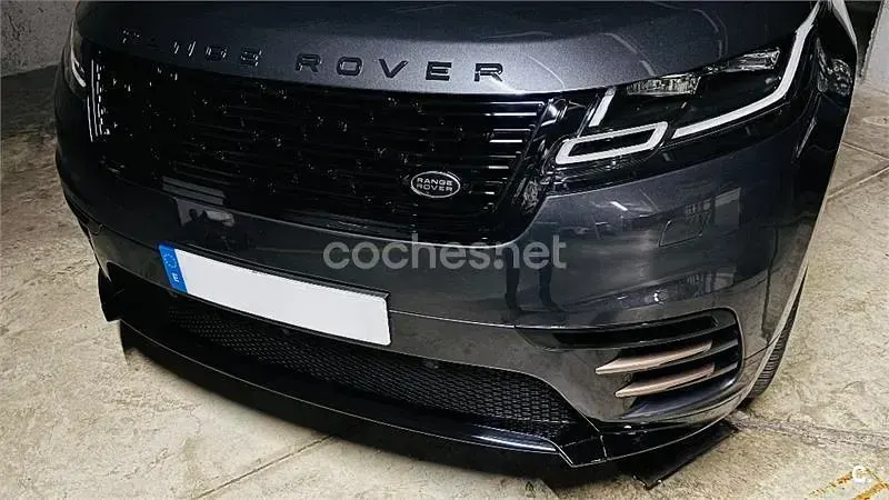 Usado Land Rover Range Rover Velar R-Dynamic 240 CV (176 kW) 2018 Gris / plata SUV