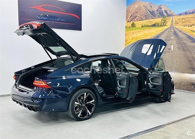 Usado Audi A7 Sportback 286 CV (210 kW) 2019 Azul Utilitario