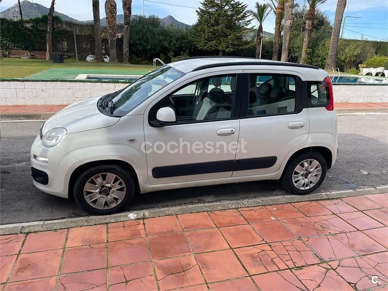 Blanco Usado 2017 Fiat Panda Lounge Berlina | 5100 € (Precio justo) - Imagen 1/4