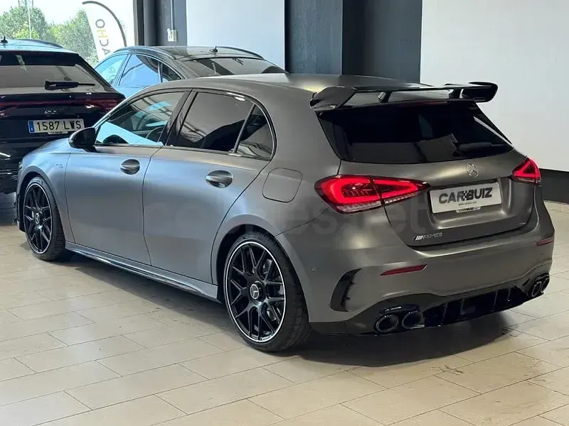Usado Mercedes A35 AMG AMG 306 CV (225 kW) 2019 Gris / plata Berlina
