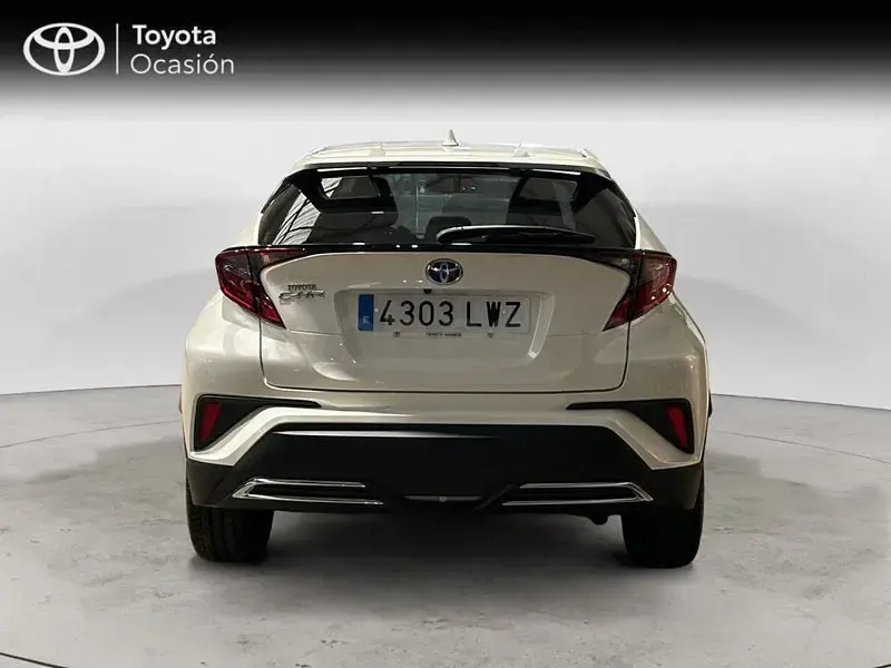 Usado Toyota C-HR Advance 184 CV (135 kW) 2022 Blanco SUV