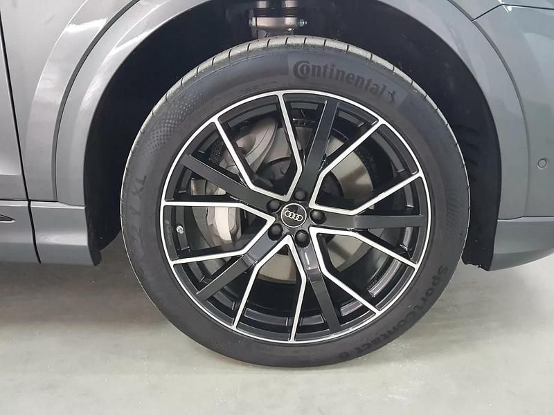 Usado Audi Q8 394 CV (289 kW) 2024 SUV