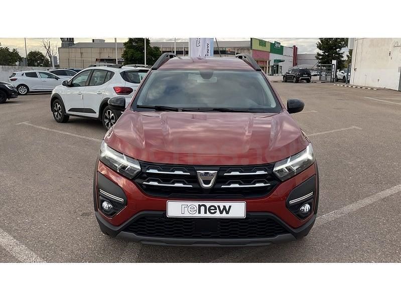 Usado Dacia Jogger Extreme 100 CV (73 kW) 2022 Naranja Monovolumen