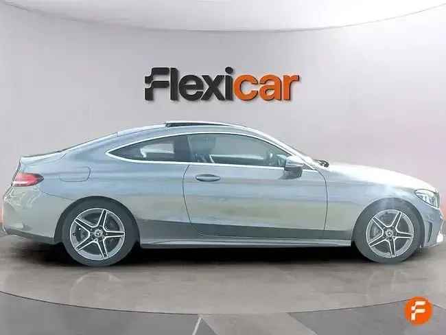Usado Mercedes C200 184 CV (135 kW) 2019 Gris Coupe