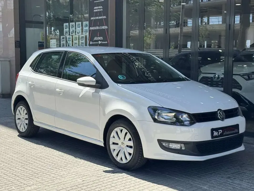 Usado VW Polo Advance 69 CV (50 kW) 2012 Blanco Utilitario