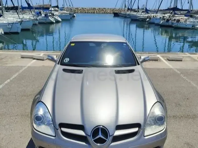 Usado Mercedes SLK200 163 CV (119 kW) 2005 Gris / plata Descapotable