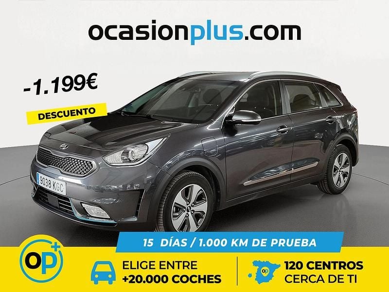Usado Kia Niro 141 CV (103 kW) 2017 Gris SUV
