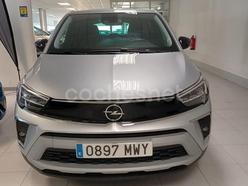 Usado Opel Crossland X Elegance 110 CV (80 kW) 2024 Gris / plata SUV