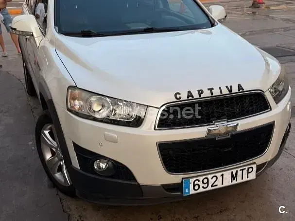 Usado Chevrolet Captiva LT 163 CV (119 kW) 2012 Blanco SUV