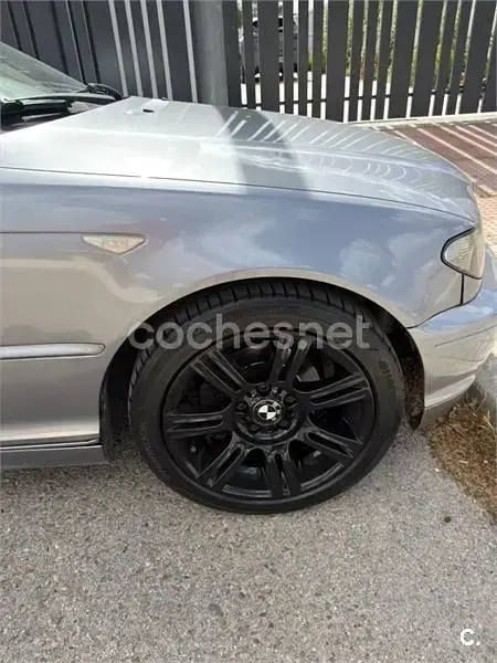 Usado BMW 320 170 CV (125 kW) 2003 Gris / plata Coupe